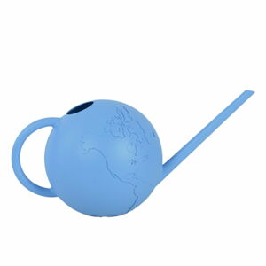 Modrá konev na zalévání Esschert Design Globus, 1,5 l